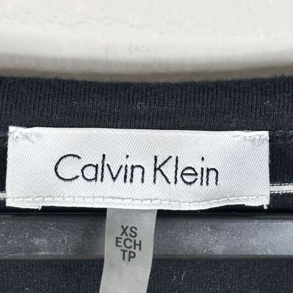 Calvin Klein stripped top.  Size: XS - Picture 5 of 5